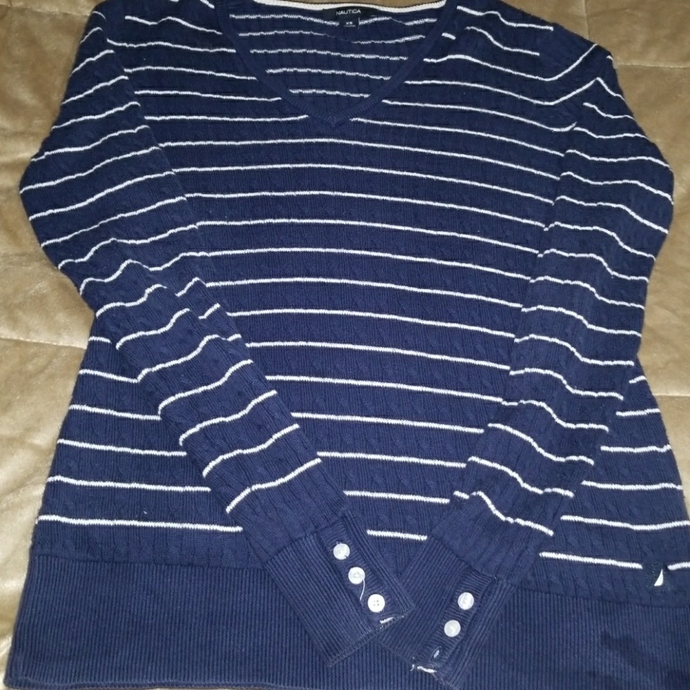 Sweater - Picture 2 of 2